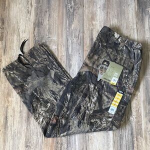 Moss Oak Camouflage Cargo Pants men size 40/42 XL